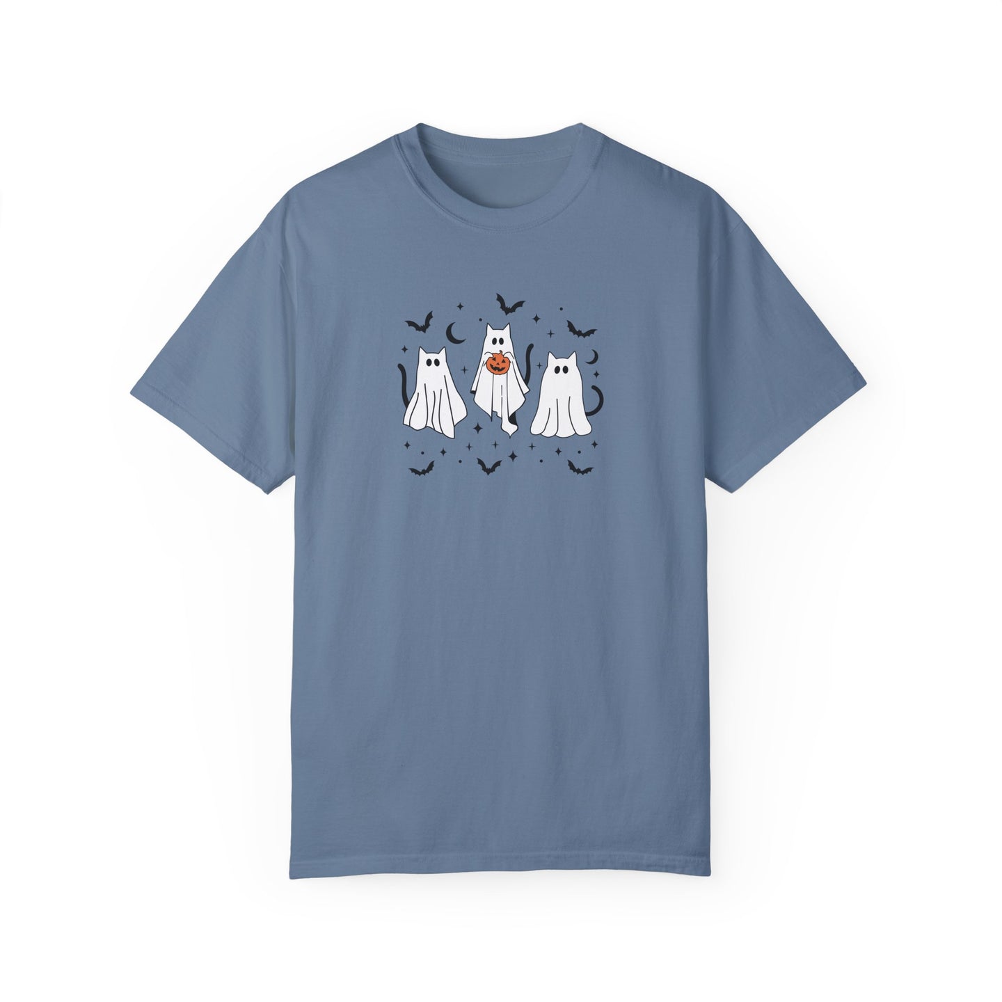 Ghost Kitty Comfort Colors T-shirt for Halloween Fall
