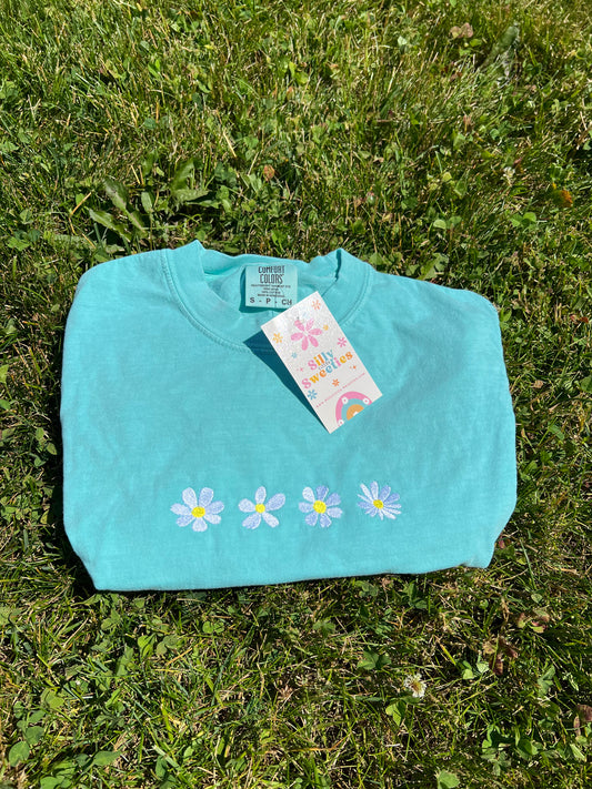 Daisies Embroidered t-shirt Comfort Colors