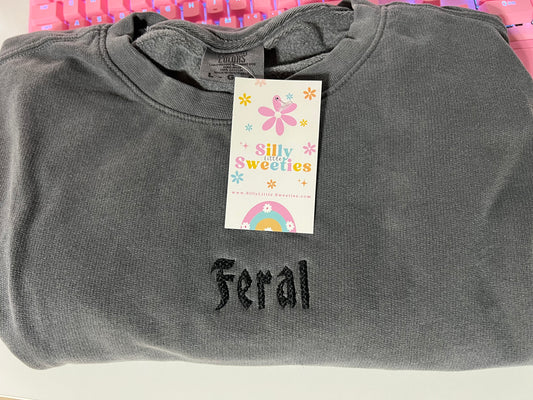 Feral Embroidery Sweater / T-shirt