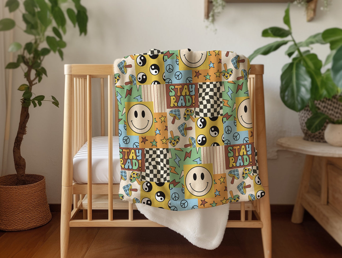 Personalized blanket for boys, Smiley face blanket, checkered throw, birthday gift for him, custom name baby blanket, baby shower gift