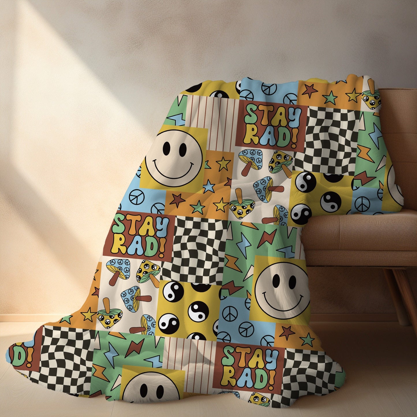 Personalized blanket for boys, Smiley face blanket, checkered throw, birthday gift for him, custom name baby blanket, baby shower gift